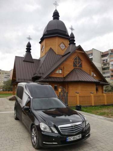 Катафалк  Mercedes VIP