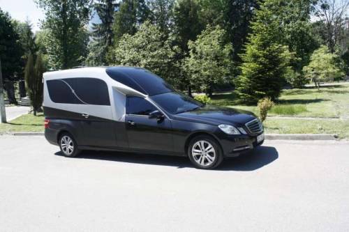 Катафалк  Mercedes VIP