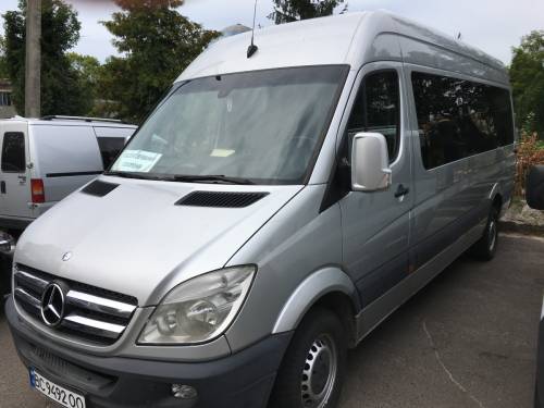 Катафалк Mercedes - сірий