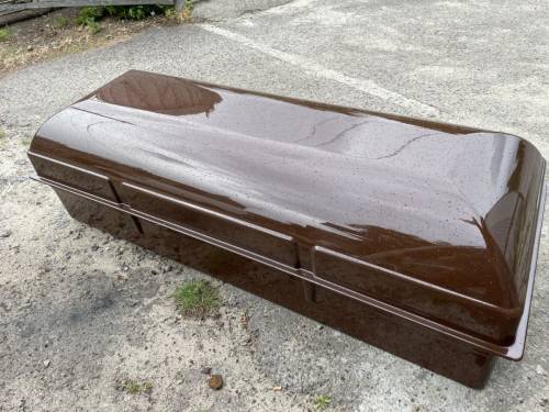 Капсули зі скловолокна для поховання