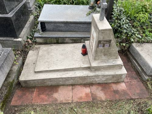 Відновлення могили (після відновлення)